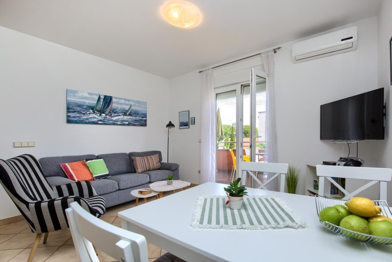 Apartment House Premantura